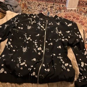Floral pattern black bomber jacket